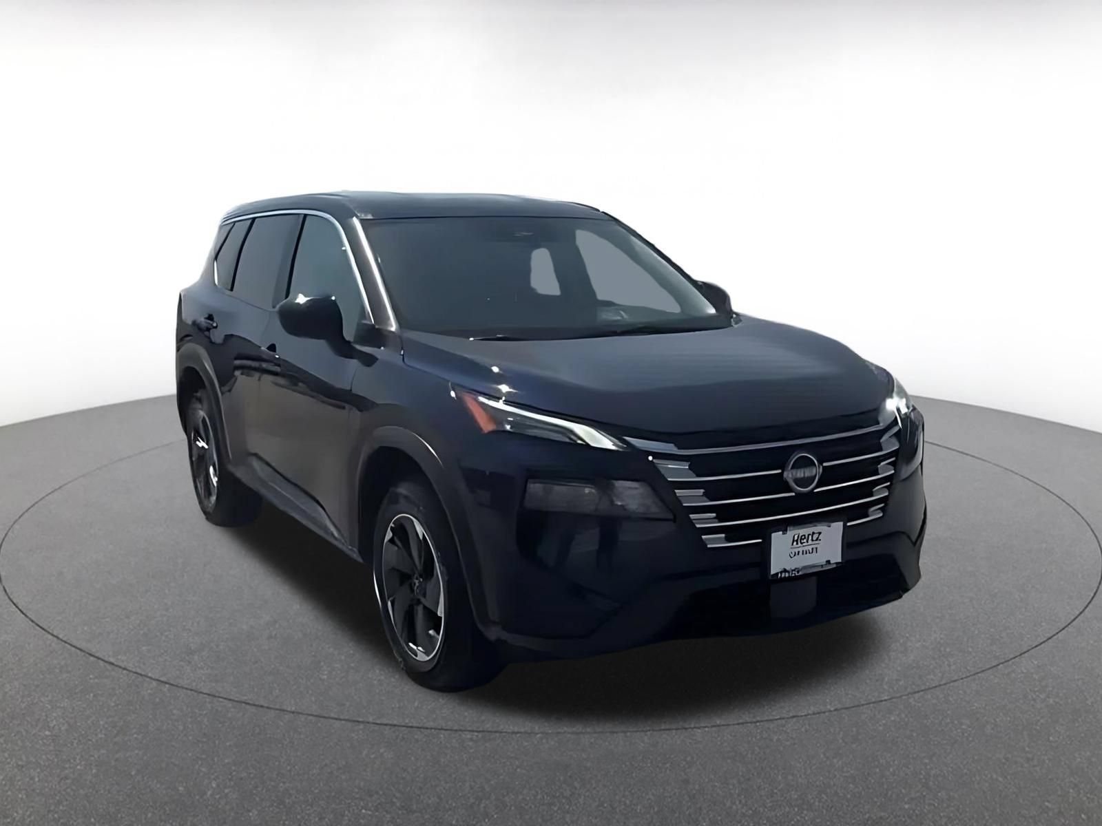 Used 2025 Nissan Rogue SV AWD/4WD image 3