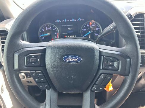 Used 2019 Ford F250 XLT w/ XLT Premium Package AWD/4WD image 32