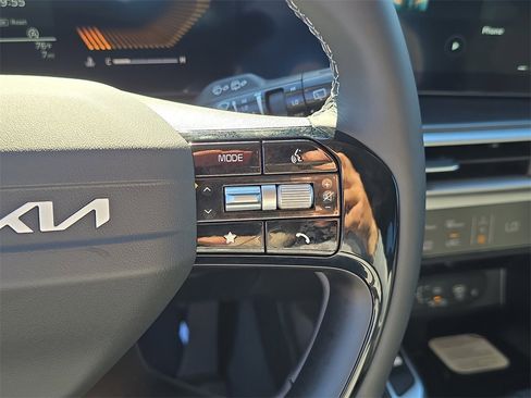 New 2026 Kia Sorento S image 30