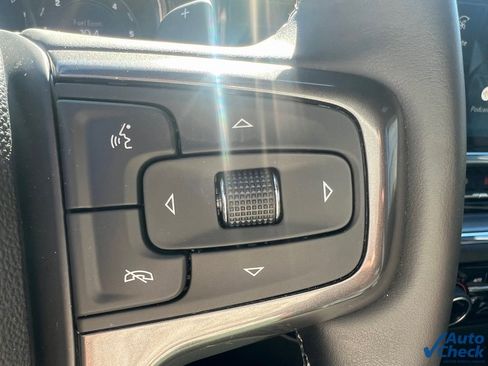 Used 2024 Chevrolet Silverado 1500 High Country w/ High Country Premium Package image 9