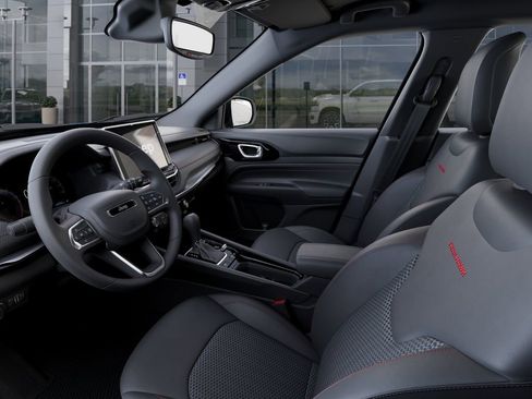 New 2026 Jeep Compass Trailhawk w/ Sun, Sound & Navigation Group image 22