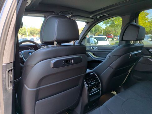 Certified 2026 BMW X5 xDrive40i w/ Climate Comfort Package AWD/4WD image 34