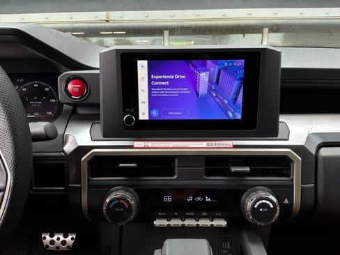 Used 2025 Toyota Tacoma TRD Sport image 24