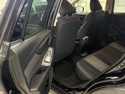 Used 2020 Subaru Crosstrek 2.0i Premium image 18