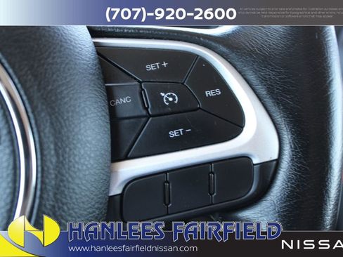 Used 2019 Jeep Renegade Latitude w/ Cold Weather Group AWD/4WD image 28