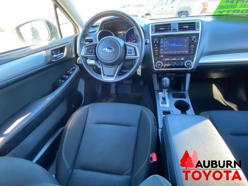 Used 2019 Subaru Outback 2.5i Premium AWD/4WD image 29