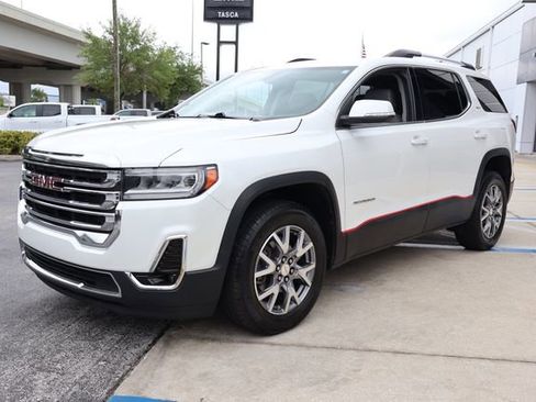 Used 2020 GMC Acadia SLT FWD image 3
