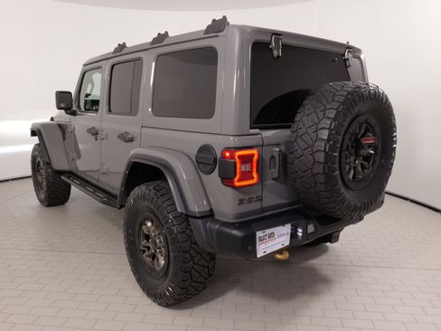 Used 2021 Jeep Wrangler Unlimited Rubicon w/ Trailer Tow Package AWD/4WD image 14