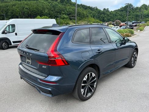 Used 2026 Volvo XC60 B5 Plus w/ Protection Package Premier AWD/4WD image 3