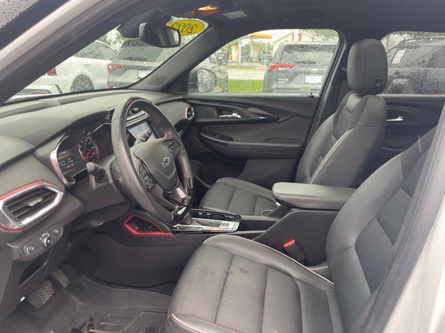 Used 2022 Chevrolet TrailBlazer RS w/ Sun and Liftgate Package AWD/4WD image 8