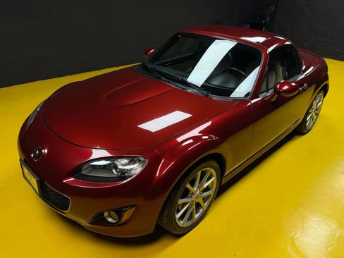Used 2011 MAZDA MX-5 Miata Grand Touring w/ Premium Pkg image 34