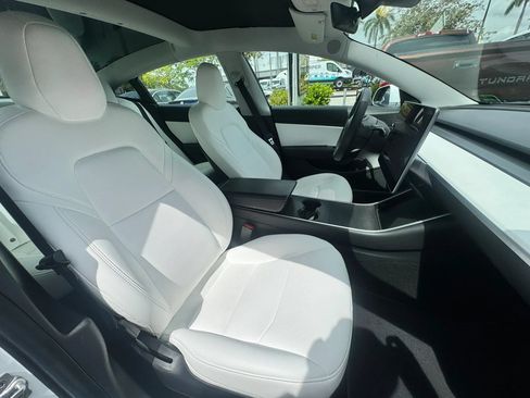 Used 2019 Tesla Model 3 Performance AWD/4WD image 25