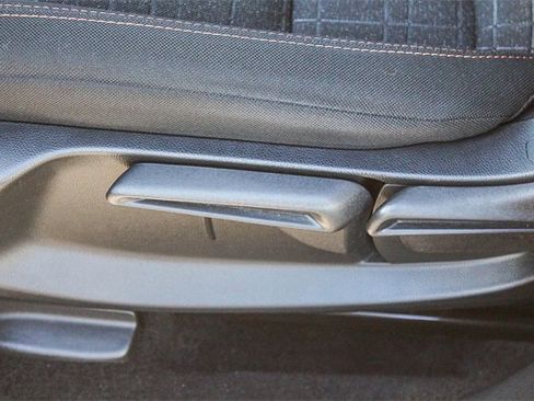 Used 2024 Honda HR-V Sport image 29