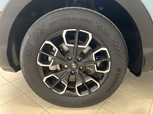 Used 2022 Hyundai Santa Cruz SEL image 17