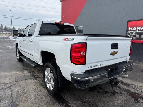 Used 2019 Chevrolet Silverado 2500 LTZ w/ Duramax Plus Package image 18