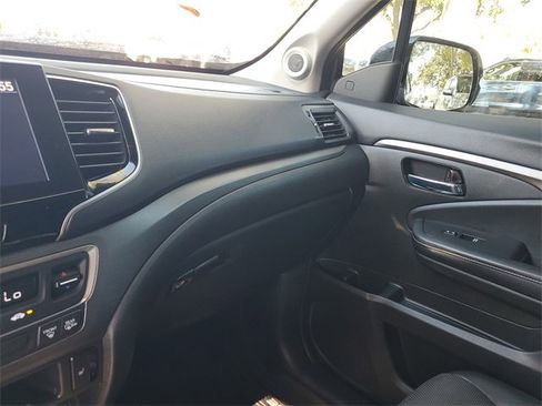 Used 2023 Honda Ridgeline RTL-E image 27