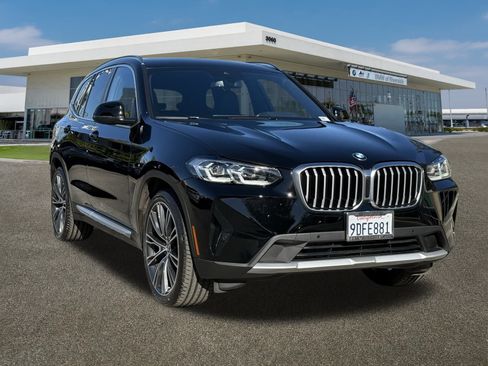 Certified 2022 BMW X3 xDrive30i w/ Convenience Package w/ZPA image 2