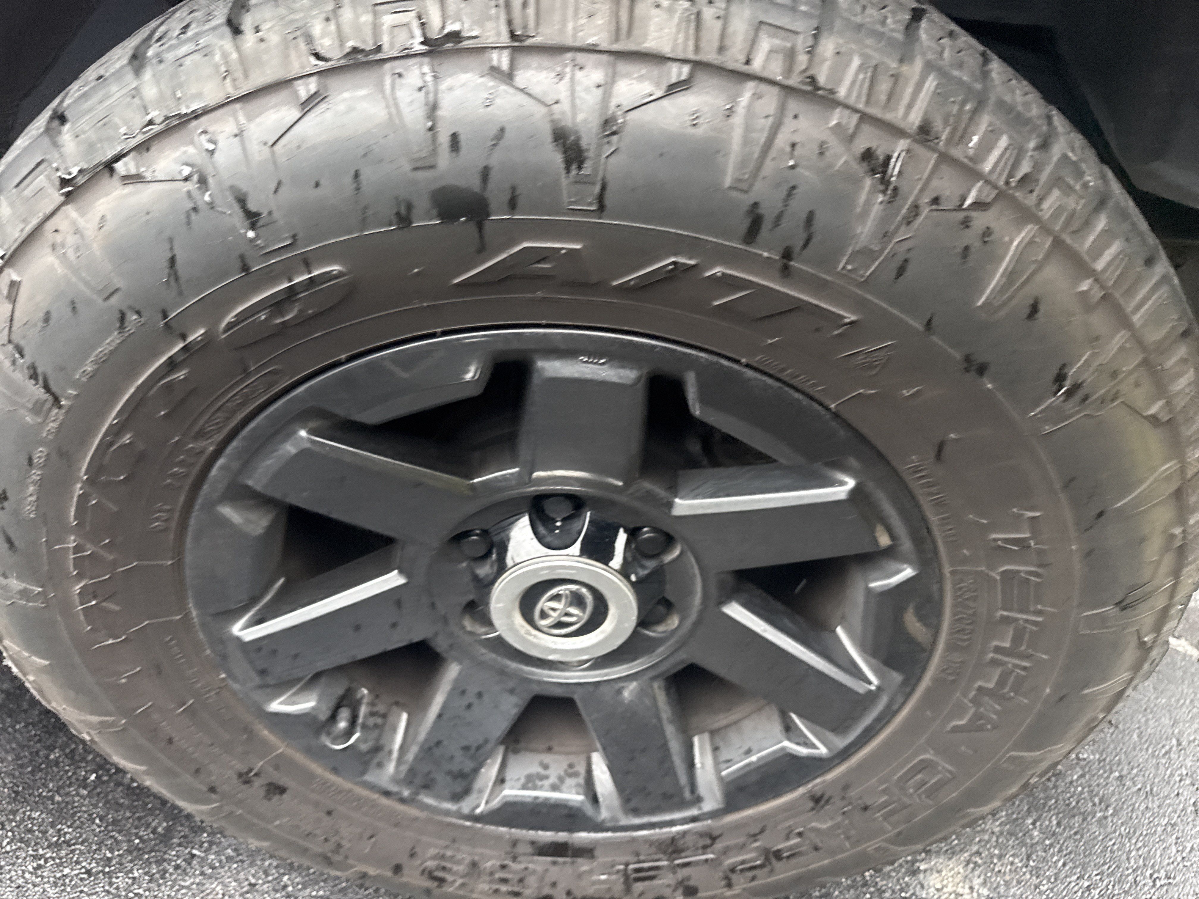 Used 2022 Toyota 4Runner TRD Sport AWD/4WD image 11