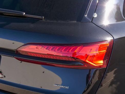 New 2026 Audi Q7 2.0T Premium image 10