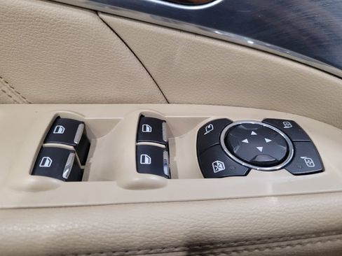 Used 2017 Ford Explorer Limited AWD/4WD image 27
