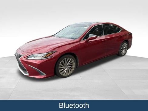 Used 2019 Lexus ES 350 Ultra Luxury w/ Accessory Package 2 FWD image 4
