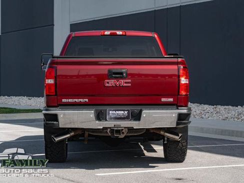 Used 2015 GMC Sierra 2500 SLE w/ All-Terrain HD Package AWD/4WD image 8