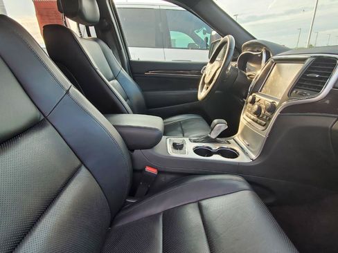 Used 2016 Jeep Grand Cherokee High Altitude AWD/4WD image 4