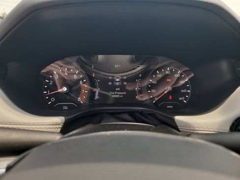 Used 2025 Jeep Compass Limited AWD/4WD image 16