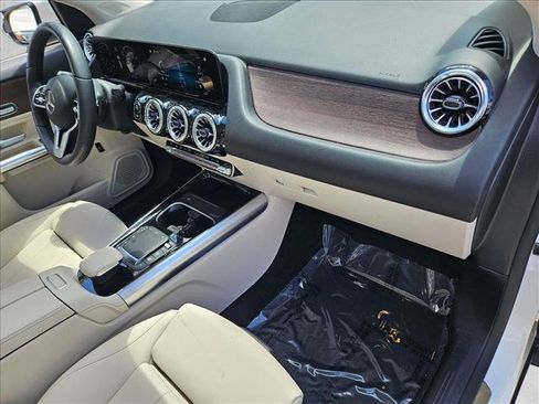 Certified 2023 Mercedes-Benz GLA 250 image 20