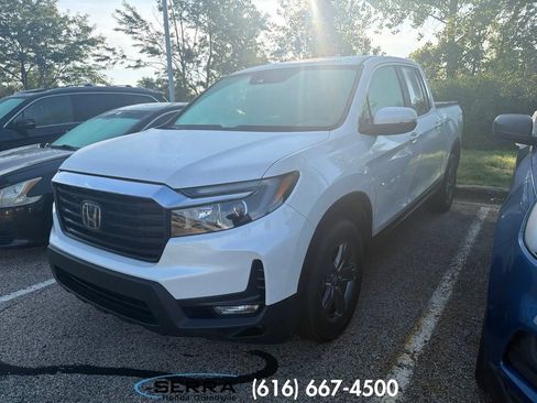 Certified 2023 Honda Ridgeline RTL image 1