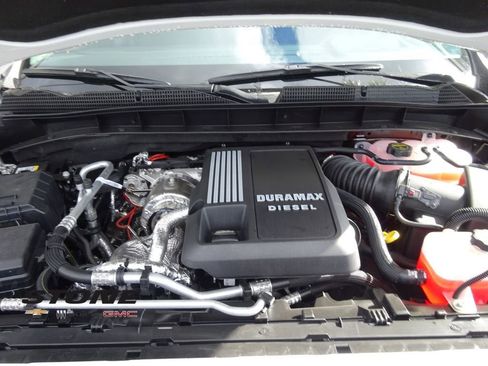 New 2026 GMC Sierra 1500 Elevation image 12