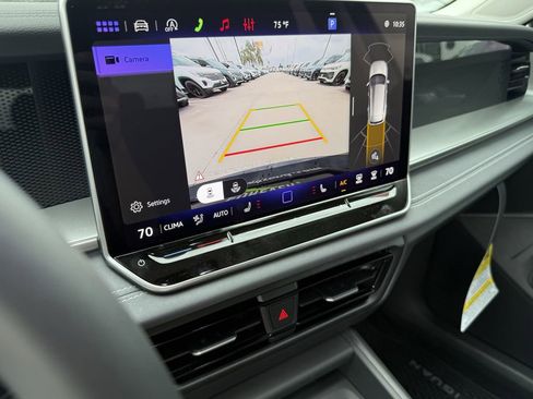 New 2026 Volkswagen Tiguan SE image 19