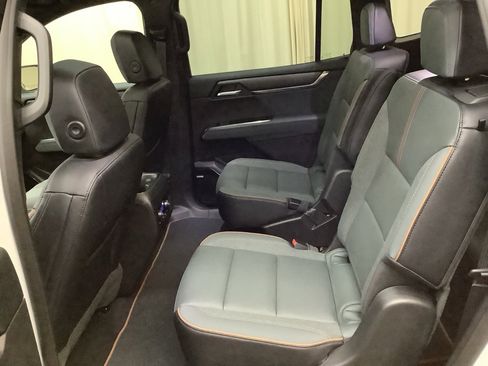 New 2026 GMC Acadia AT4 w/ Super Cruise Package image 28