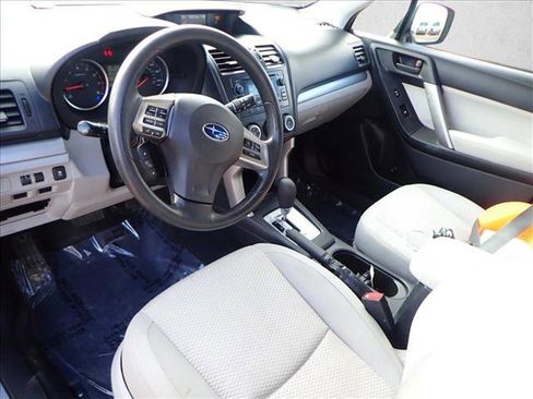 Used 2014 Subaru Forester 2.5i Premium w/ All-Weather Package image 9