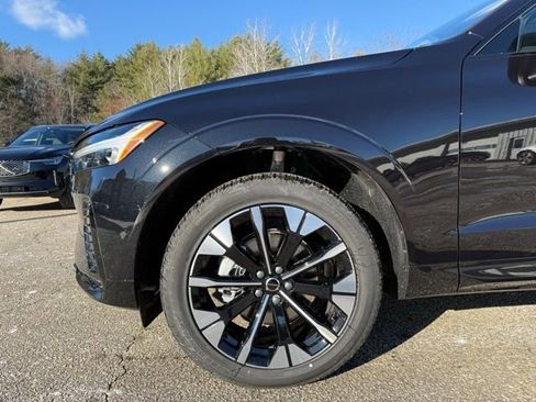 New 2026 Volvo XC60 B5 Plus w/ Protection Package Premier image 10