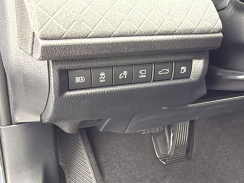 New 2026 Toyota Camry XLE image 11