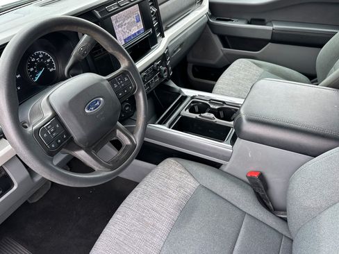 Used 2024 Ford F250 XLT w/ FX4 Off-Road Package AWD/4WD image 9