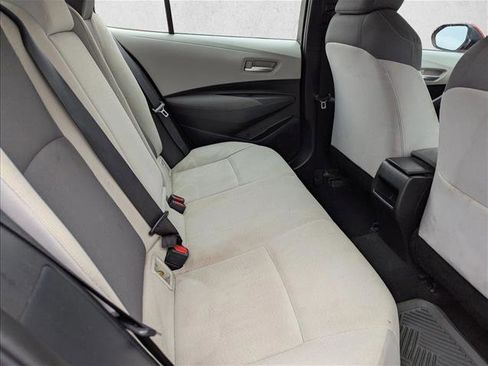 Used 2021 Toyota Corolla LE FWD image 29