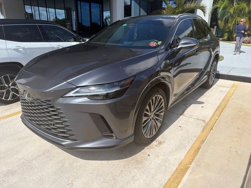 Used 2024 Lexus RX 350 w/ Convenience Package AWD/4WD image 3