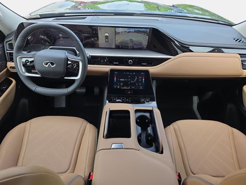 New 2026 INFINITI QX80 Luxe RWD image 9