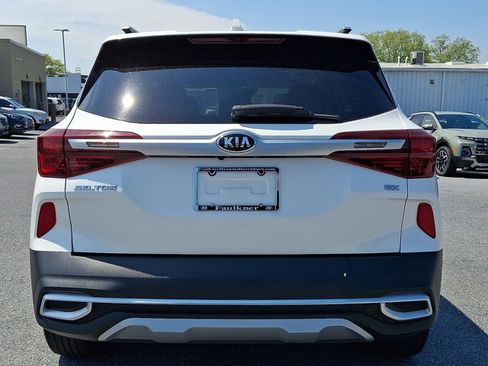 Used 2021 Kia Seltos EX AWD/4WD image 5