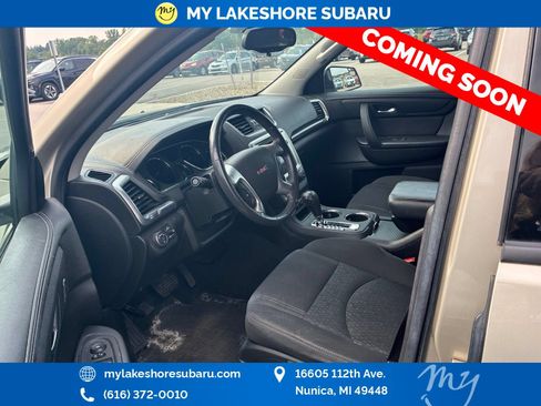 Used 2014 GMC Acadia SLE AWD/4WD image 4