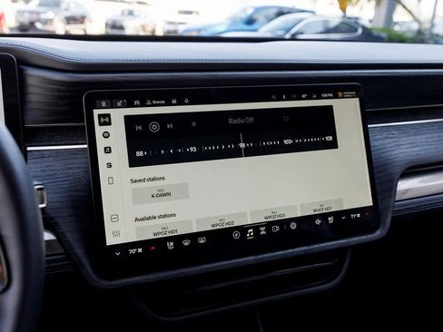 Used 2025 Rivian R1S Adventure image 19