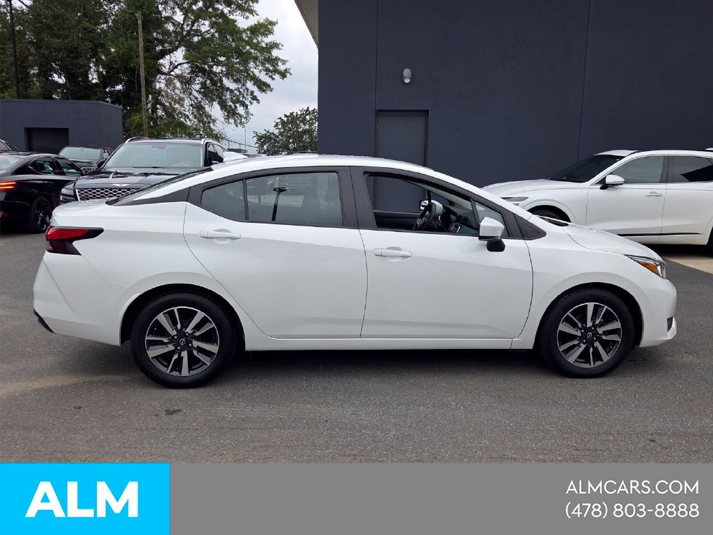 Used 2024 Nissan Versa SV FWD image 17
