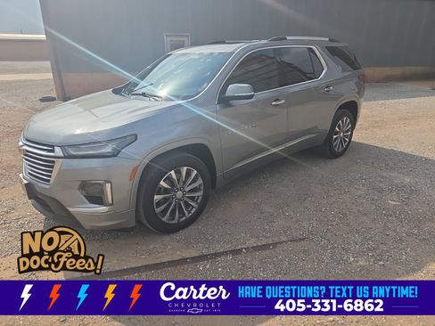 Used 2023 Chevrolet Traverse Premier FWD image 5