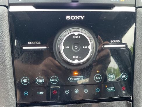 Used 2016 Ford Taurus SHO w/ Equipment Group 401A AWD/4WD image 25