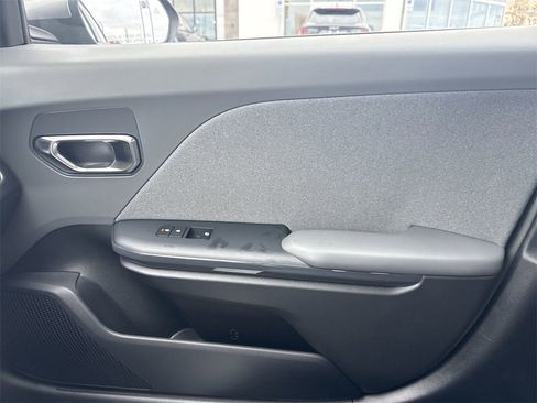 New 2025 Kia K4 EX image 22