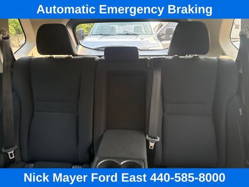 Used 2024 Nissan Rogue S FWD image 23