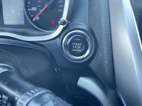 Used 2022 Mitsubishi Eclipse Cross SE FWD image 17