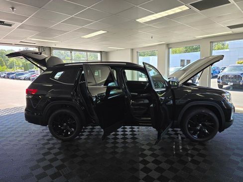 New 2026 Volkswagen Atlas SE AWD/4WD image 15
